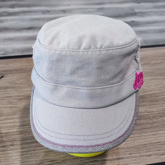 Adidas Women hat - Picture 2 of 12